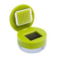 Handmatige knoflookpers met roestvrijstalen mes en plastic opbergdoos, vaatwasmachinebestendig, handzaam en draagbaar