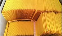 Enveloppes d'expédition matelassées colorées écologiques personnalisées en papier kraft pour livraison express de chaussettes, chaussures, fourrure