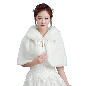 Luxuriöser Damen-Winterpelzumhang Hochzeitscape Braut Warmer Kunstpelz-Schal - Product Image 1