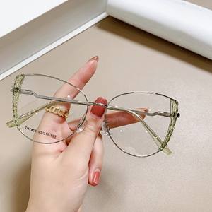 Lunettes TR90 Jante Texturée Artisanat <span class=keywords><strong>Pied</strong></span> Fil Avant Garde Tendance INS Esthétique Monture Optique Lunettes 2023 - Product Image 4