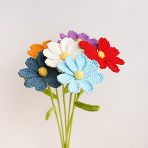 Fleurs artificielles en fil de laine faites à la main, Cosmos, décorations pour la Saint-Valentin, la fête des enseignants - Product Image 3