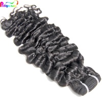 Fabricant de tissages capillaires naturels : Cheveux vierges bruts bouclés birmans, style bouclé beauté, cheveux humains vierges Remy malaisiens, fabrication à la machine