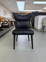 Chaise de salle à manger moderne de style nordique, chaise rembourrée en cuir PU de luxe pour restaurant et maison