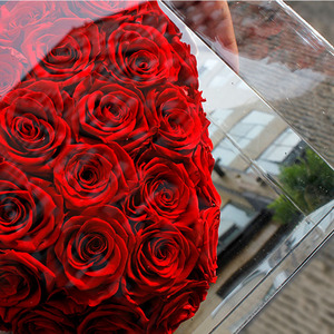Boîte en acrylique en forme de cœur en gros, roses éternelles immortelles conservées pour la fête des mères, la <span class=keywords><strong>Saint</strong></span>-<span class=keywords><strong>Valentin</strong></span>, la <span class=keywords><strong>Saint</strong></span>-<span class=keywords><strong>Valentin</strong></span> - Product Image 5