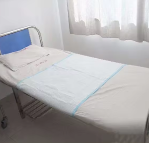 Alèses absorbantes jetables médicales hygiéniques pour adultes, personnalisées en usine (OEM), de 33x45cm à 100x200cm, pour personnes âgées et soins post-partum - Product Image 2