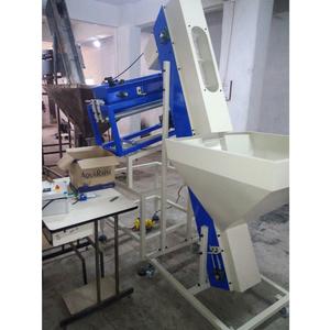 Chargeur de préformes PET le plus vendu, durable, avec système de contrôle de sécurité pour machines de soufflage, disponible au prix d'usine - Product Image 6