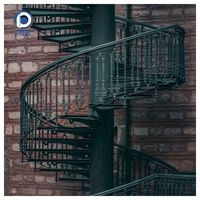 PRIMA, usine de balustrades en fer forgé élégantes pour escaliers, balcons, terrasses et plateformes