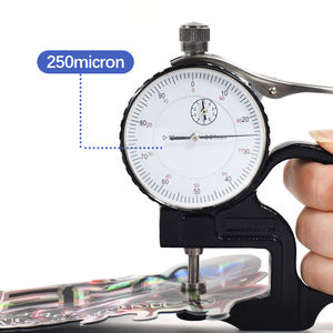 Sacs en Mylar découpés à la forme irrégulière, à fermeture éclair holographique, résistants à l'odeur, imprimés sur mesure, avec hologramme, Cali Packs - Product Image 6