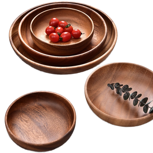 Assiette Ronde Personnalisable Polie à la Main en Bois Durable pour Snacks et Fruits Secs – Écologique - Product Image 1