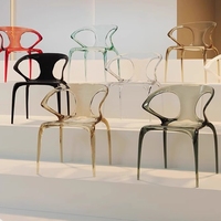 Chaise de salle à manger en plexiglas moderne, transparente et colorée, personnalisable, nouvelle arrivée de l'entreprise Yageli pour l'ameublement de la maison