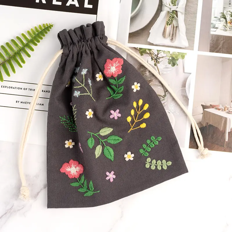 DIY Stickerei Kit mit Muster und Anleitung enthalten Stickerei Tasche mit Blumenmuster, Leinwand Kordel zug Tasche