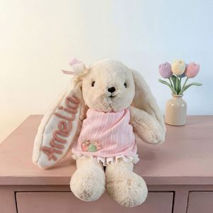 Conejo de Peluche Personalizado, Adorable Peluche Suave para Dormir y Abrazar, Almohada Kawaii con Vestido de Pijama, Tejido a Mano, Regalo de Pascua - Product Image 3