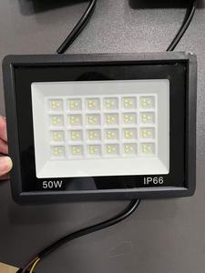 IP66 a mené la lumière d'inondation de lampe de projecteur 10w 20w 30w 50w 100w 150w 200w lumière d'inondation menée extérieure de 300 watts - Product Image 4