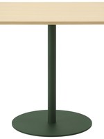 Table d'appoint ronde minimaliste de style nordique en bois massif avec pieds en métal modernes pour les salons de thé et les cafés