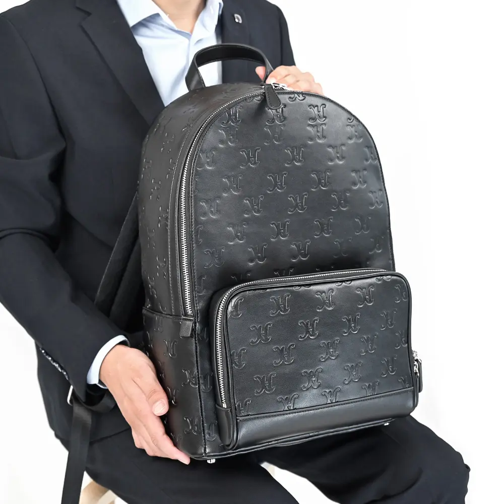 New Style Custom Emboss Deboss Logo Business Men Black Waterproof Vegan Leather Laptop Back Pack Backpack