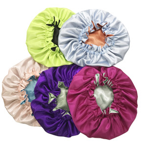 <span class=keywords><strong>Bonnets</strong></span> en satin réversible double couche taille personnalisée design logo bonnet en cheveux en soie bonnet de sommeil <span class=keywords><strong>rouge</strong></span> maman et moi bonnet enfant - Product Image 3