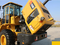 Wheel Loader 3000kg yang Fokus pada Operasi, Produktif, dengan Kontrol Pilot Standar dan Pendingin Udara CG930K