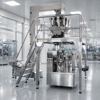 Machine de capsulage de poches souples à bec verseur clé en main, à commande servo, pour le dosage de purée, de pâte et de condiment
