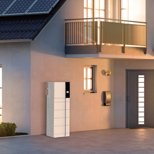 Deye ESS 51,2 V 8kwh 24kwh Montaje en el suelo de alto voltaje Todo en uno LiFePO4 Pila Precio comercial superior en calidad - Product Image 6