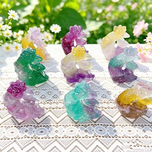 Figurine de renard à neuf queues en fluorite arc-en-ciel naturelle sculptée, en cristal, pour la décoration intérieure - Vente en gros - Product Image 3