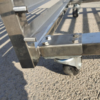 Chariot de refroidissement rotatif en acier inoxydable SUS 304 sur mesure pour pâtisserie, avec grille en fil métallique, pour cuisines commerciales