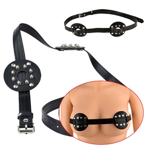 Stimulateur mammaire féminin avec chaîne en cuir à tête ronde, attache-poitrine pour homme et femme, jouet sexuel de flirt - Product Image 2