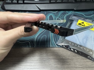 Bac à disques SSD NVMe 2,5 pouces pour serveur PowerEdge 16G R660 R760, support de montage à chaud, fabriqué à Guangdong - Product Image 2