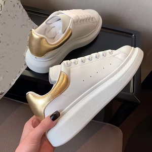 Zapatos Deportivos Casuales de Diseño de Lujo 2025, Zapatos Deportivos de Marca de Alta Calidad con Superficie de Cuero y Estilo Casual - Product Image 5