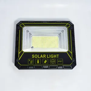 Faretto Solare Nero 300W Luce Bianca da Esterno con Telecomando - Product Image 3