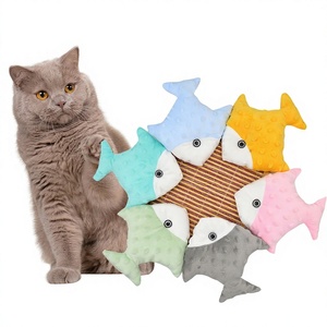 ของเล่นแมวรูปปลาบีบมีเสียง กลิ่นแคทนิป น่ารัก นุ่มนิ่ม ช่วยคลายเครียด - Product Image 1