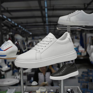 Zapatos de Moda para Hombre con Plataforma Invisible de 8CM, Punta Redonda, Parte Superior de Cuero Genuino, Entresuela de PVC, Transpirables, Color Blanco - Product Image 2