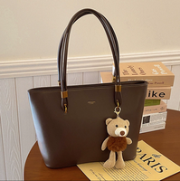 Sacs à main grande capacité pour femme, design décontracté, avec fermeture éclair, décoration pompon portable pour femmes