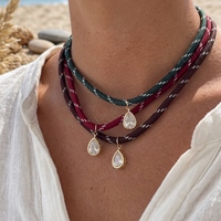 Collier ras du cou personnalisé en or véritable plaqué, pendentif zircon en forme de goutte, cordon tressé coloré, pour elle, fournisseur en gros OEM ODM