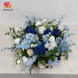 SMOOTH Luxe Bouquet de fleurs artificielles bleues pour événements de mariage et fêtes, arrangement floral décoratif - Product Image 4