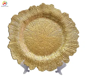 Wedding Party Decoration Setting Round Plates Gold Plastic Reef Charger Plates