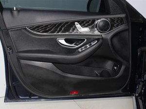 Vente en gros 2019 M Ercedes Benz <span class=keywords><strong>Classe</strong></span> <span class=keywords><strong>C</strong></span> <span class=keywords><strong>C</strong></span> <span class=keywords><strong>180</strong></span> L Stylish Sports Edition SUV hybride bleu foncé de haute qualité voitures d'<span class=keywords><strong>occasion</strong></span> - Product Image 5