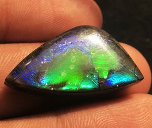 Canadien naturel Ammolite Forme Libre Cabochons Pierres Précieuses En Vrac - Product Image 6