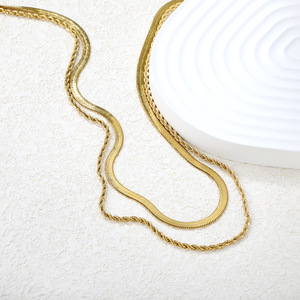 Collier ras du cou double couche style européen et américain, plaqué or 18 carats, en acier inoxydable, bijou tendance - Product Image 2