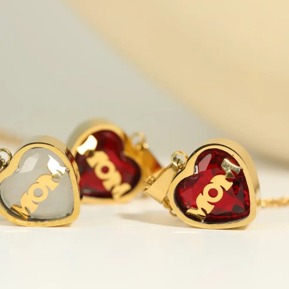Personalizado aço inoxidável colorido zircão cúbico coração charme 12 mês birthstone pingente colar