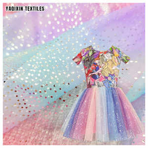 Tela de Malla con Estampado Digital de Arcoíris, Tendencia Nueva en América, Tela Brillante Plateada con Puntos, Tul por Rollo - Product Image 1