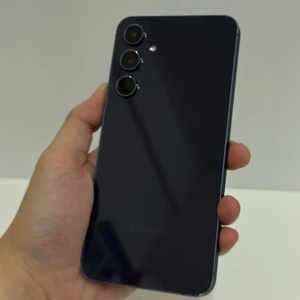 Venta al por Mayor de Teléfonos Inteligentes Android Amsung A55 Usados, Pantalla AMOLED de 6.6 Pulgadas, 5500 mAh, 120 Hz, Originales Desbloqueados, 5G - Product Image 4