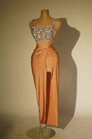 Ensemble 2 pièces élégant pour femme : haut court et jupe trompette en satin à imprimé naturel avec pompons – Tenue de soirée