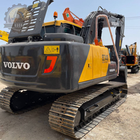 Excavatrice sur chenilles VOLVO EC140 d'occasion, 14 tonnes, pelleuse moyenne, modèle 2023, pompe et moteur en stock