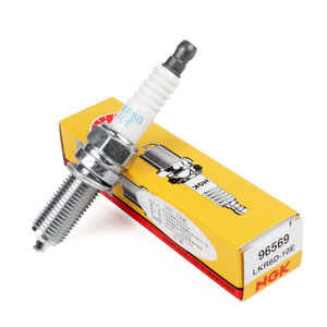 Bujías de Alta Eficiencia con Diseño de Espacio Extendido, Componentes de Encendido Automático, Maximizan la Combustión de la Mezcla Aire-Combustible - Product Image 6