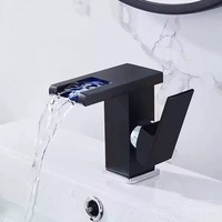 Robinet de salle de bain de luxe en acier inoxydable avec affichage de la température, mitigeur de lavabo en céramique à température variable, robinet à cartouche céramique chaud et froid