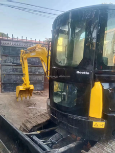 Mini pelleteuse Kobelco SK35 d'occasion-en bon état, avec peu d'heures de travail, adaptée aux petites constructions et à l'agriculture Prix compétitif - Product Image 5