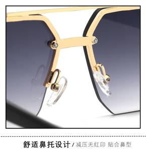 2025 LOGO personalizzato Ocean Lens gradiente <span class=keywords><strong>occhiali</strong></span> <span class=keywords><strong>da</strong></span> <span class=keywords><strong>sole</strong></span> moda quadrato senza montatura <span class=keywords><strong>da</strong></span> donna doppio bordo <span class=keywords><strong>occhiali</strong></span> <span class=keywords><strong>da</strong></span> <span class=keywords><strong>sole</strong></span> estivi per gli uomini - Product Image 5