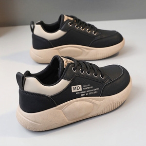 Baskets compensées blanches décontractées pour femmes, à lacets, en maille respirante et légères, avec semelle extérieure en caoutchouc - Product Image 3