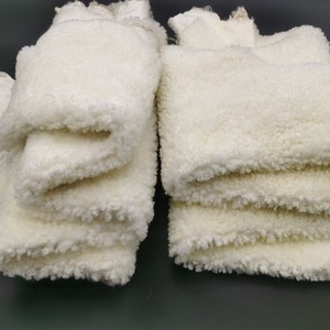 Real <strong>Lamb</strong> <strong>Fur</strong> Sheepskin Lining With <strong>Curly</strong> Wool - Product Image 4