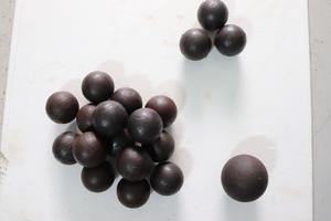 Bille de moulage et de meulage de 50 mm, surface lisse, sans fissures ni trous d'air, technologie de traitement thermique haut de gamme - Product Image 3